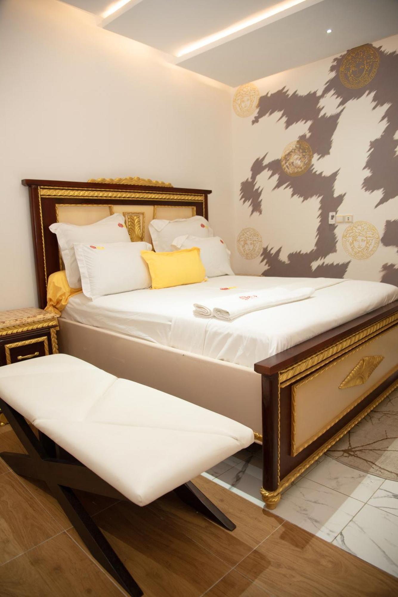 Residence Le Sommet - Chambre Versace ドゥアラ エクステリア 写真