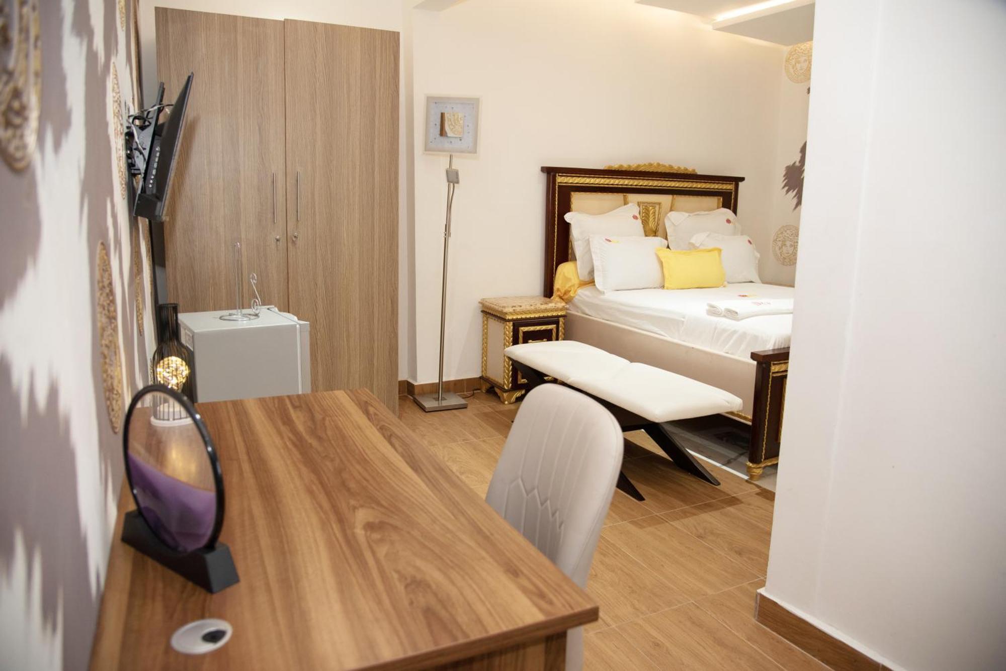 Residence Le Sommet - Chambre Versace ドゥアラ エクステリア 写真